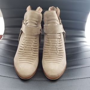 Seychelles Impossible Sand Suede Leather Ankle Booties